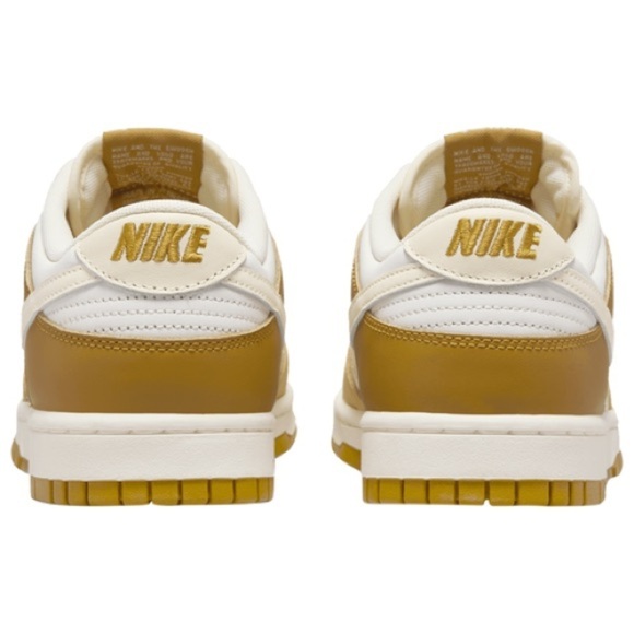 Nike Dunk Low Retro \
